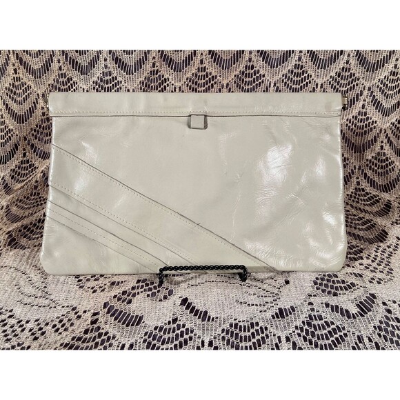 Vintage 60s Clutch Purse 1960s Mod Cream Off White Chic Hinge Retro Handbag - Picture 1 of 4
